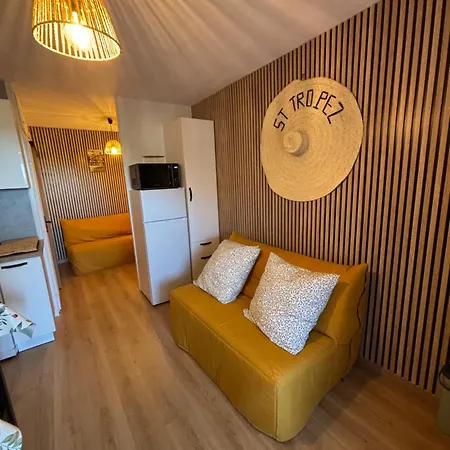 La Petite Maison